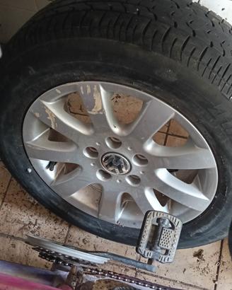 cerchio e gomme golf 5