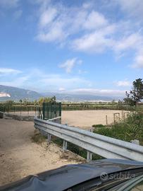 Piazzale in zona Aeroporto Lamezia Terme