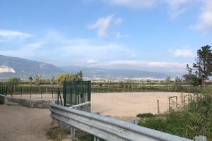 Piazzale in zona Aeroporto Lamezia Terme