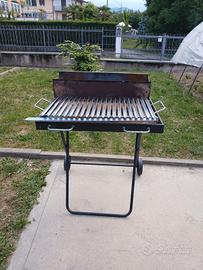 barbecue a legna o carbonella