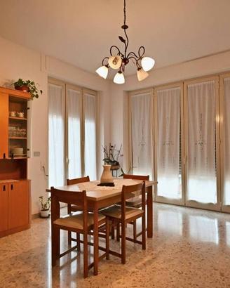 Appartamento a Putignano, 4 locali