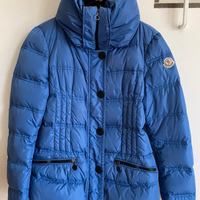 piumino moncler blu zip più bottoni taglia M
