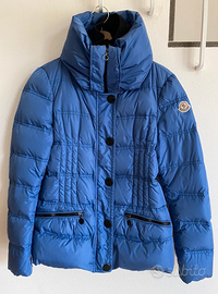 piumino moncler blu zip più bottoni taglia M
