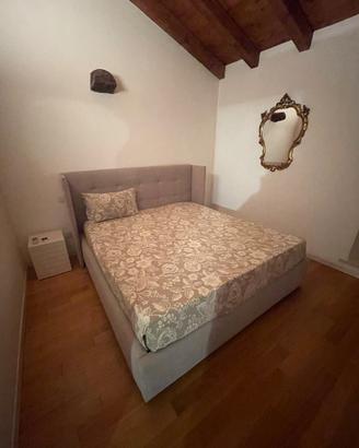 Letto Westwing king size con materasso