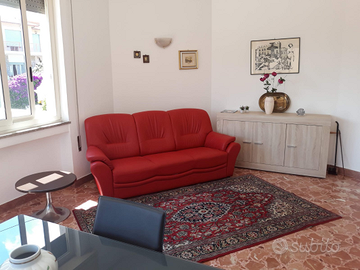 Casa Vacanze Mondello ( Via Elpide 5 )