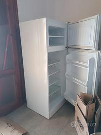 Frigorifero con congelatore HAIER