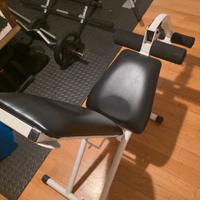 Panca inclinata interamente richiudibile