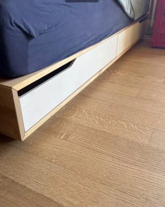 Letto con cassetti