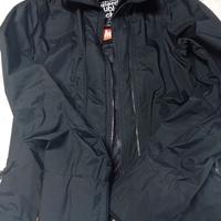 giacca a vento superdry