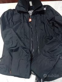 giacca a vento superdry