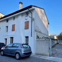 CASA IN LINEA DI TESTA: nel cuore del centro st...