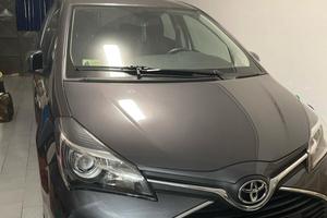 Toyota Yaris 1.0 5 porte Lounge *29.000KM*