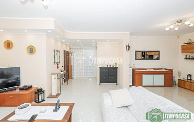 Meraviglioso quadrilocale al Villaggio con cantina