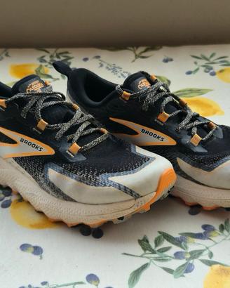 Brooks Cascadia 18 eur 43