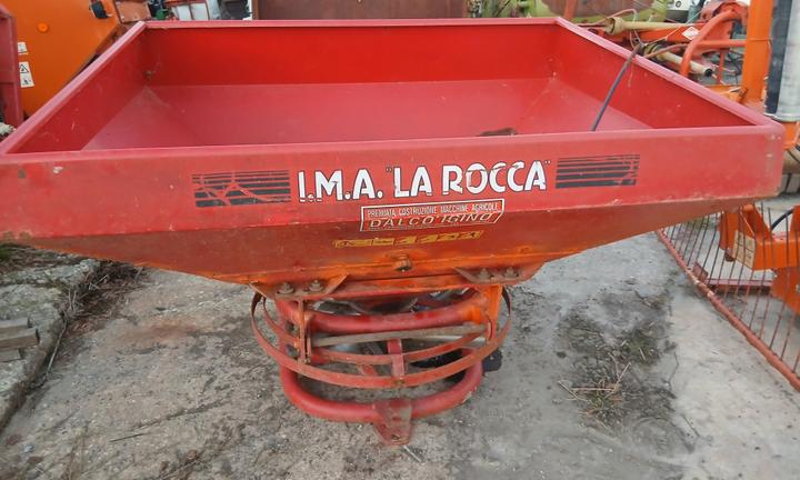 Spandiconcime 60 kg ina la rocca