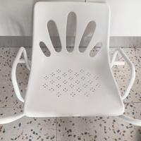 Sedia girevole per vasca