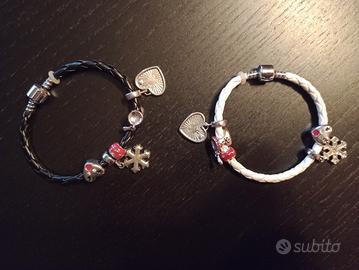 Coppia di braccialetti donna con charms natalizi