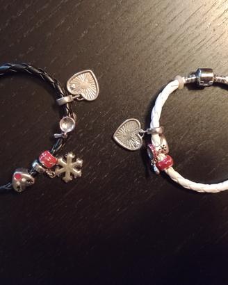 Coppia di braccialetti donna con charms natalizi