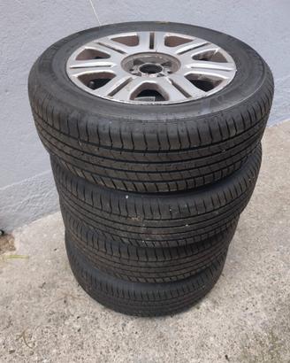 4 Gomme Auto 195/60 R15 – NUOVE