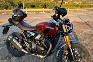 Triumph 400X Scrambler