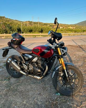 Triumph 400X Scrambler