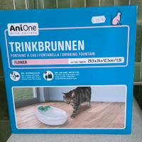 Fontanella per gatti come nuova