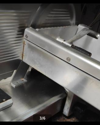 affettatrice professionale per macelleria 