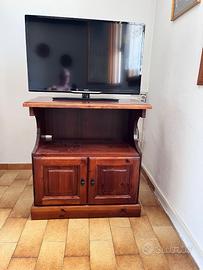 Mobiletto per TV