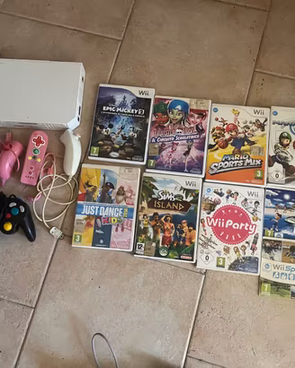 Console Nintendo Wii Bianca + Accessori + 8 giochi
