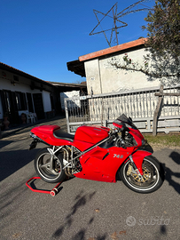 Ducati 748