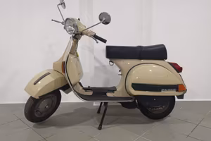 Vespa PX200E (1983) VSE1M conservata (ASI+CRS)