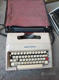 macchina da scrivere Olivetti 