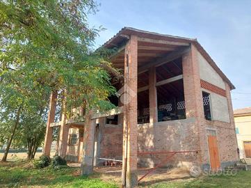 CASA DI CORTE A VALSAMOGGIA