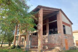 CASA DI CORTE A VALSAMOGGIA