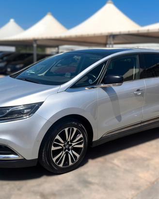 RENAULT Espace Initiale Paris 1.6 dCi Twin-Turbo 1
