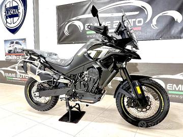 CF MOTO MT 800 EXPLORE