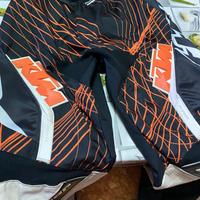 Abbigliamento motocross