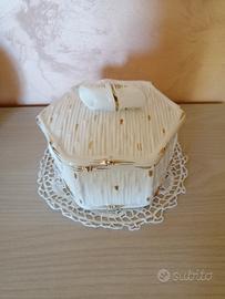 Vecchio cofanetto in ceramica marchiato 