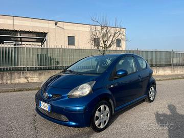 Toyota Aygo 1.0benz CAMBIO AUTOMATICO