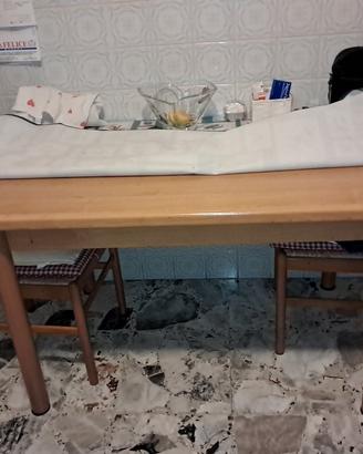 Tavolo per cucina