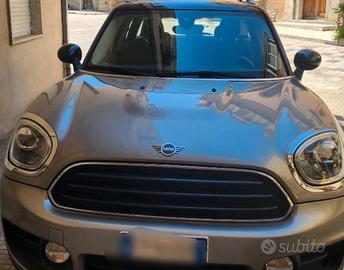 Mini Countryman comprala adesso😎