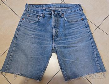 Jeans pantaloncino Levis
