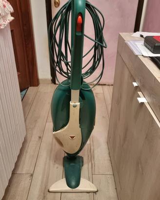Aspirapolvere Folletto