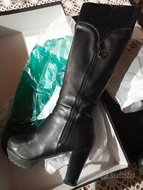 Stivali neri n.37
