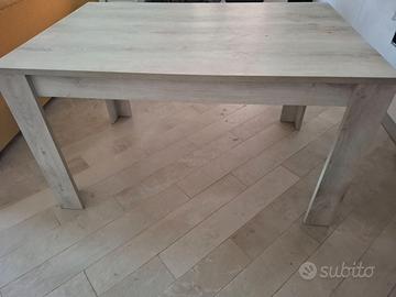 Tavolo Mondo Convenienza