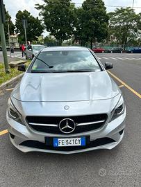Mercedes CLA 180 sport benzina