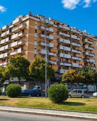 Ampio ufficio di 560 mq in Via Manfredi - Foggia