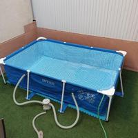 Piscina piu accessori