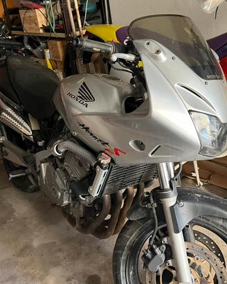 Smembro honda hornet 600S