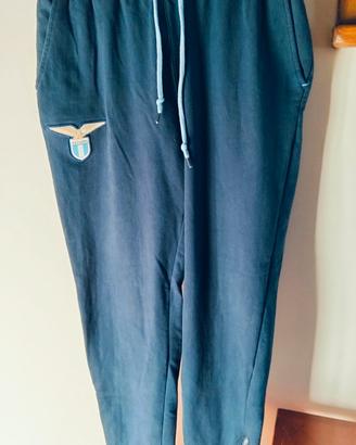 Pantaloni tuta S.S. Lazio taglia L marca Macron